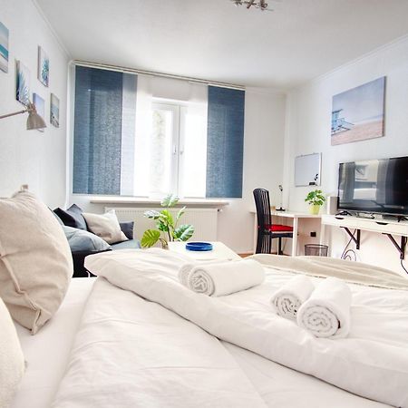 Homefy Sleep & Relax Apartment - Free Parking - Top Location Есен Екстериор снимка